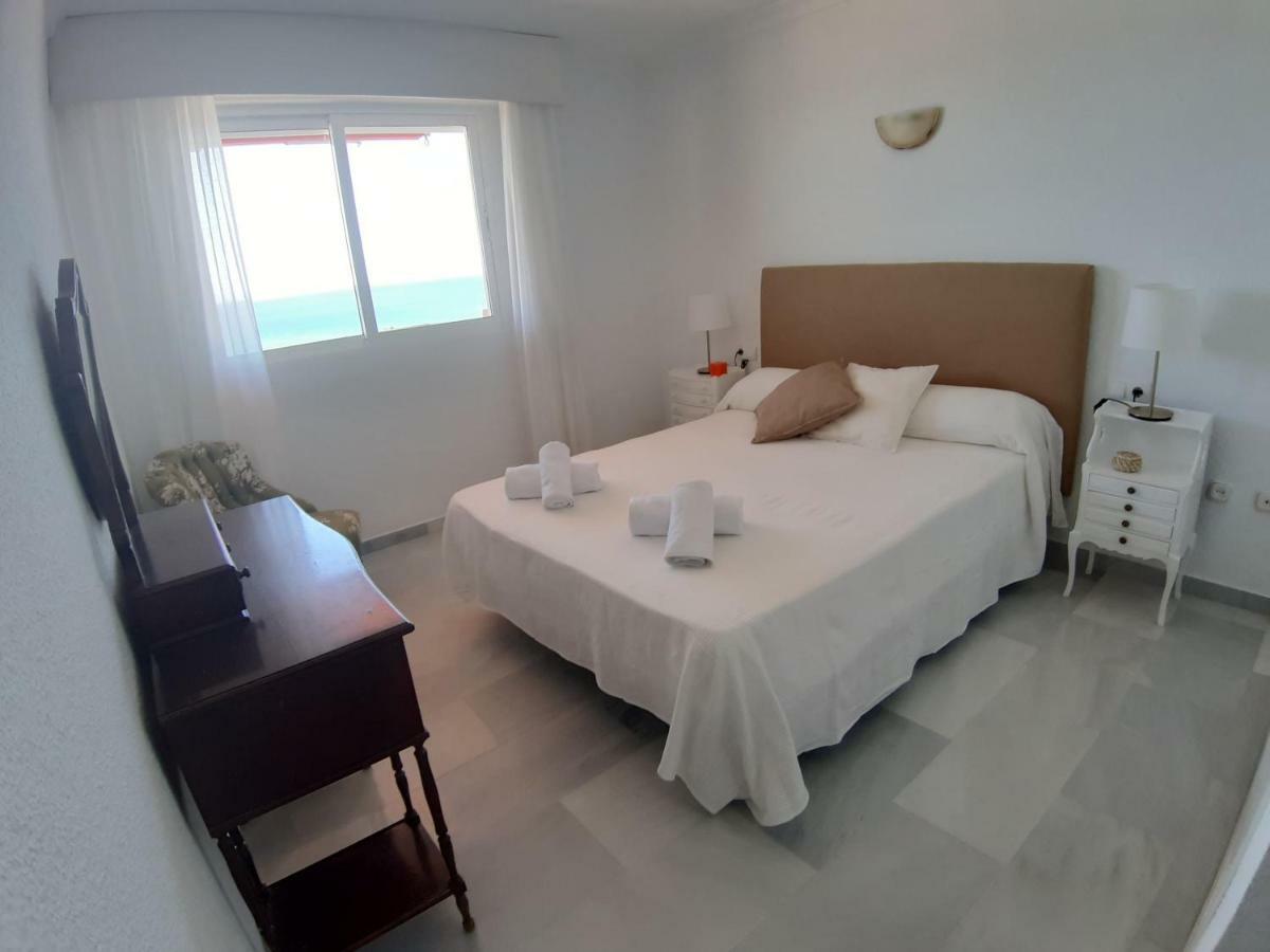 Spacious Beach Flat In Fuengirola - Los Boliches Екстериор снимка