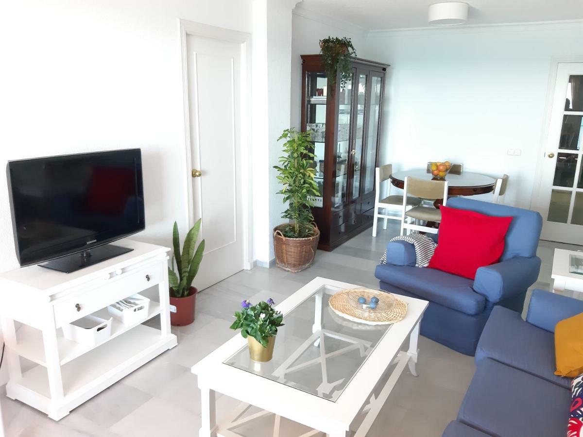 Spacious Beach Flat In Fuengirola - Los Boliches Екстериор снимка